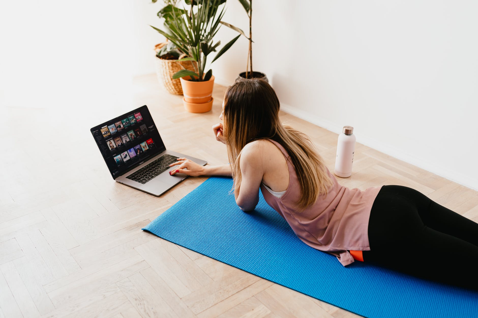 Home Workout Options You Can Do While Social Distancing